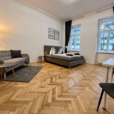 Little Cozy Residence - Enjoy Viennas Summer Season Exteriör bild